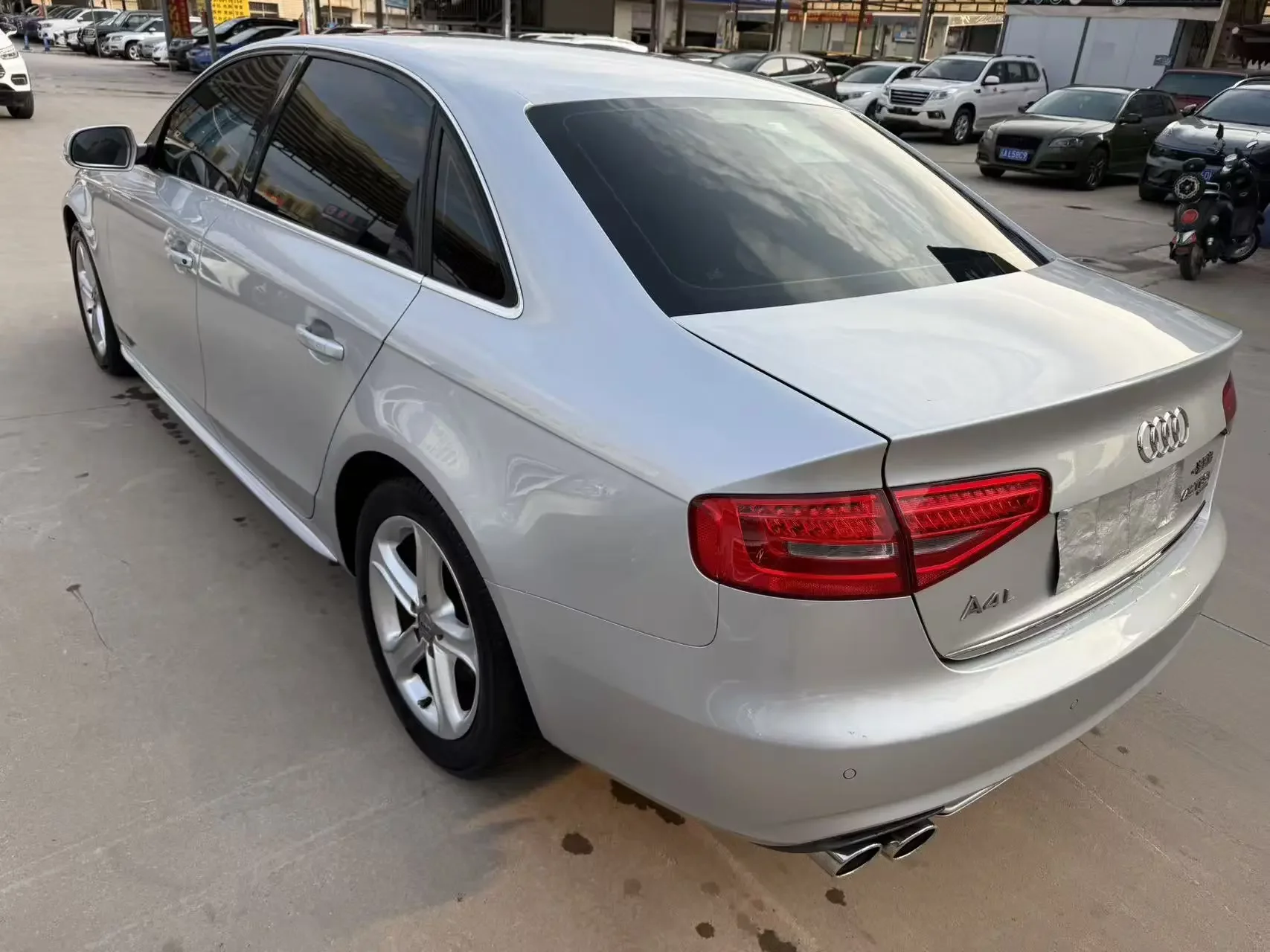Audi A4L