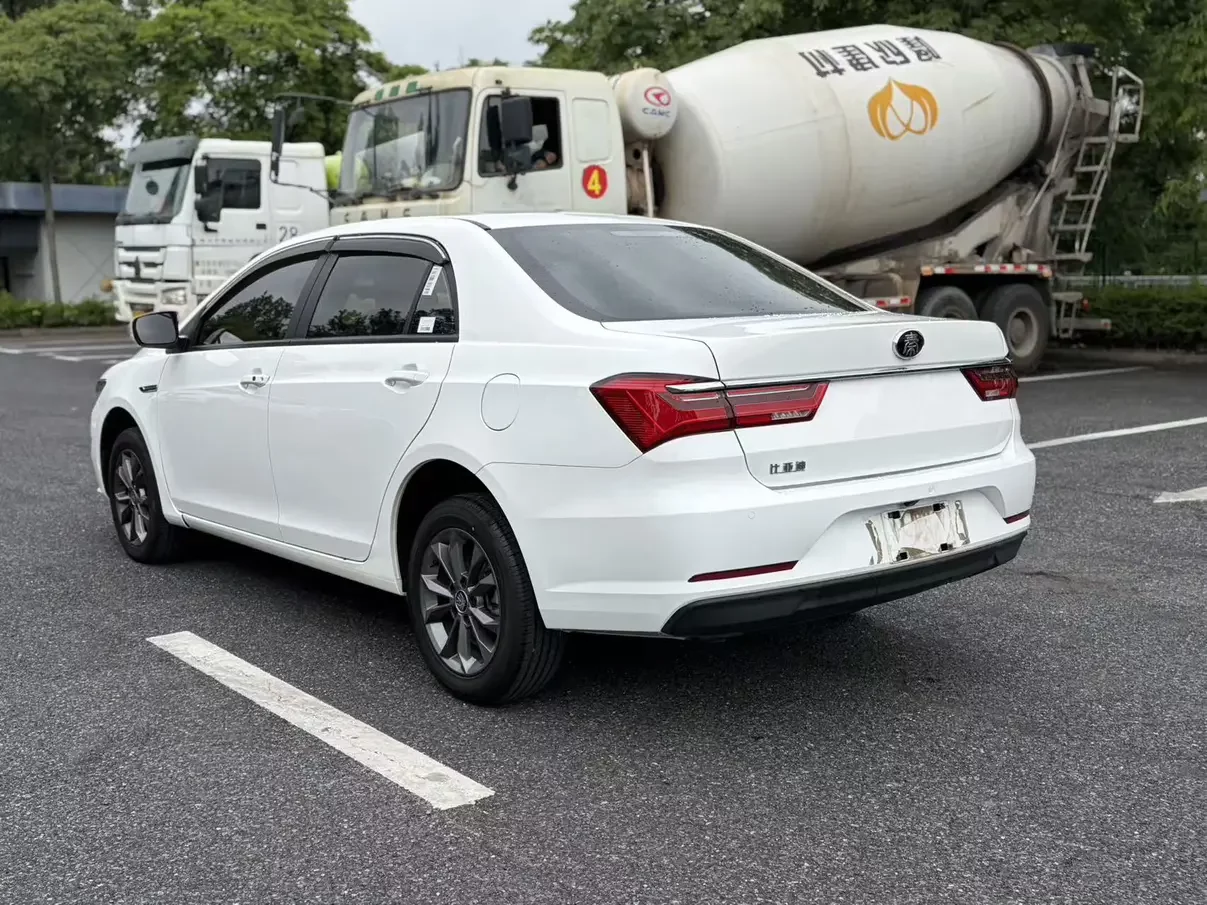 BYD Qin