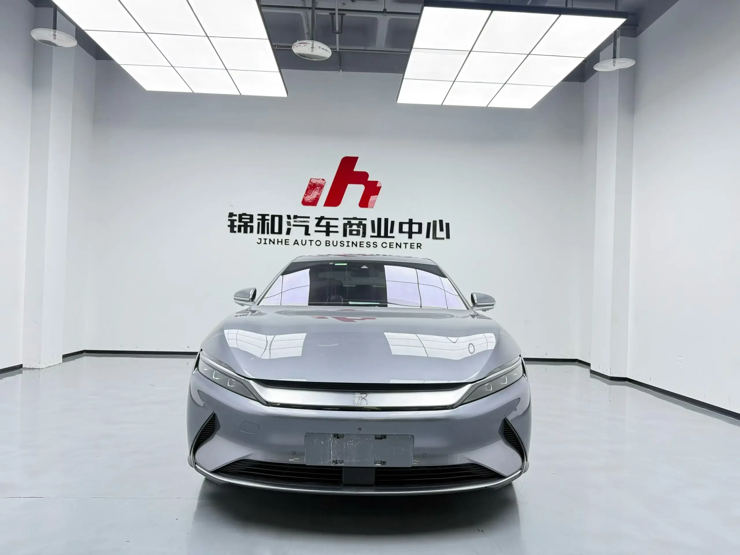 BYD Han EV