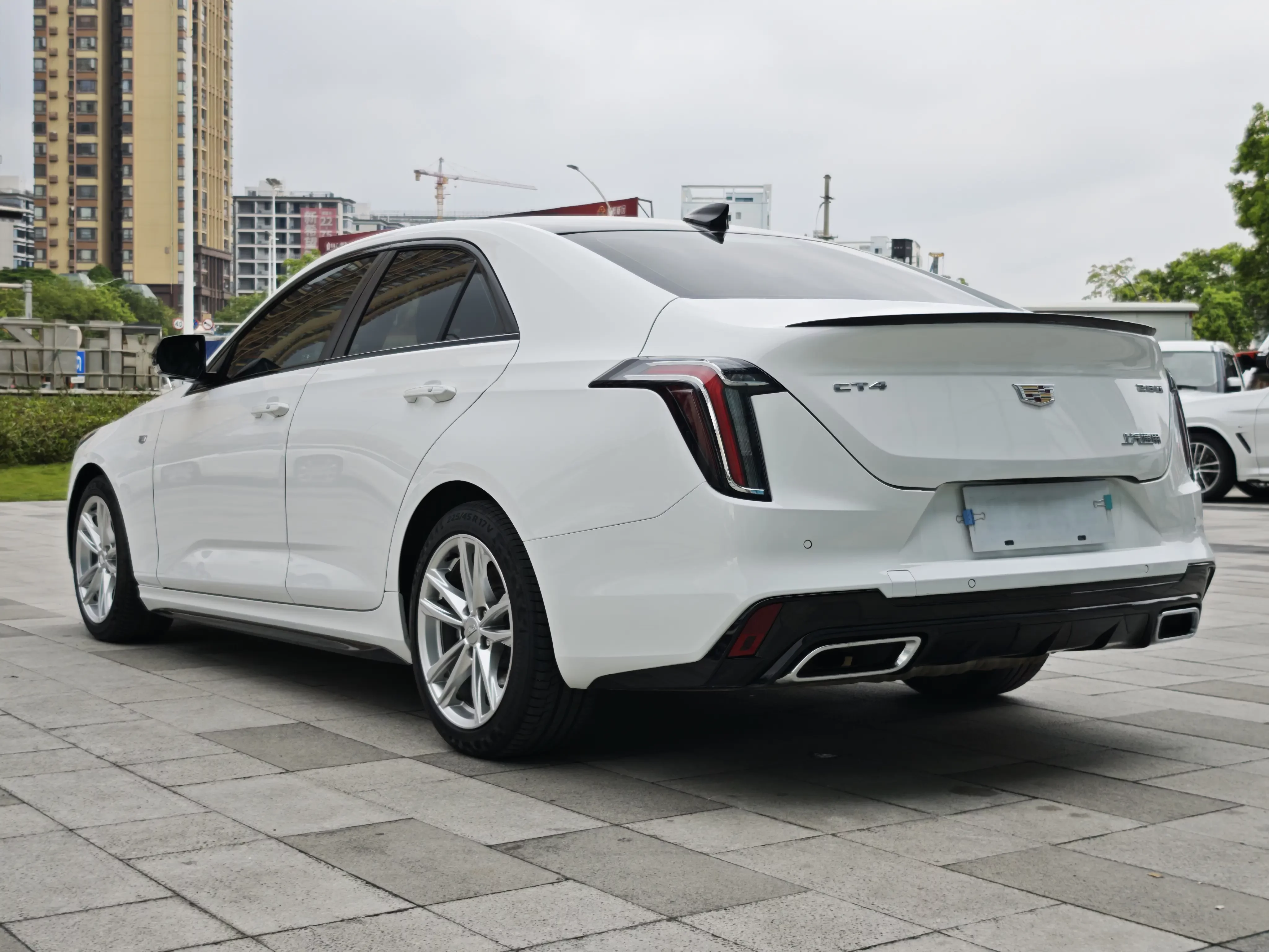 Cadillac CT4