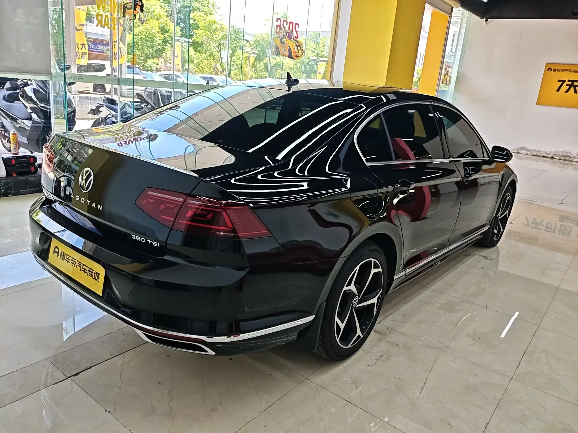 Volkswagen Magotan
