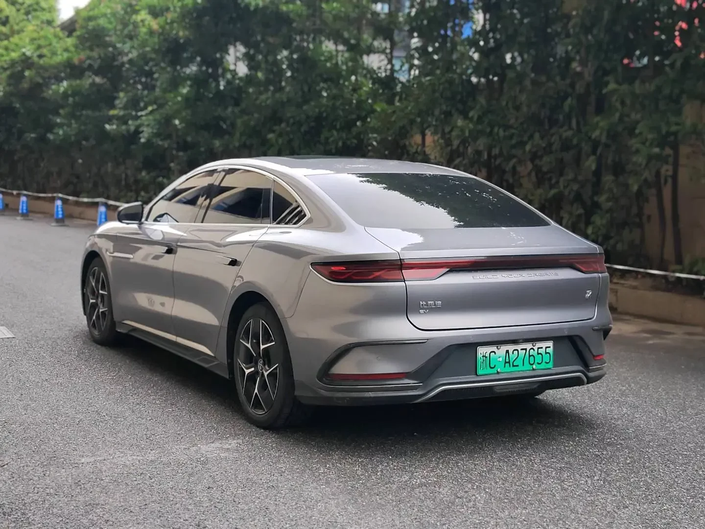 BYD Han EV
