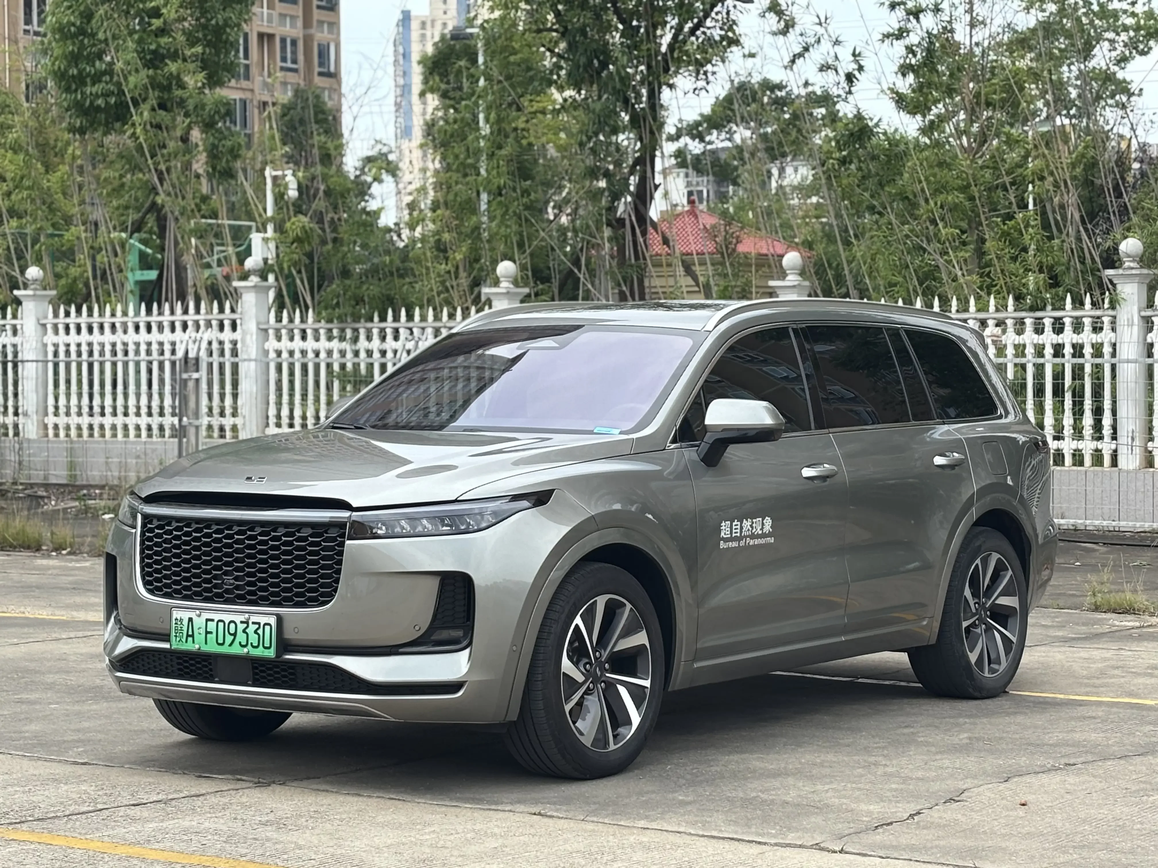 Li ONE (Ideal ONE)  из Китая