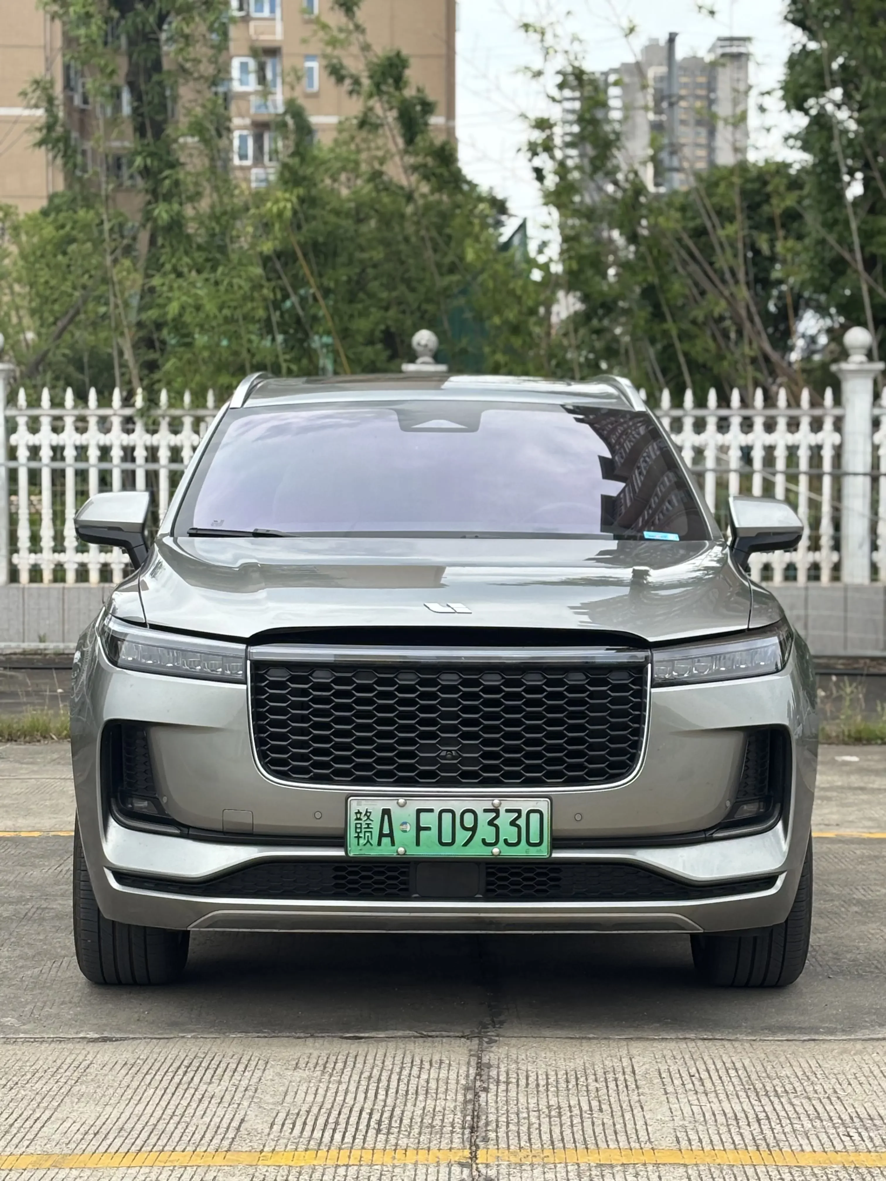 Li ONE (Ideal ONE)  из Китая