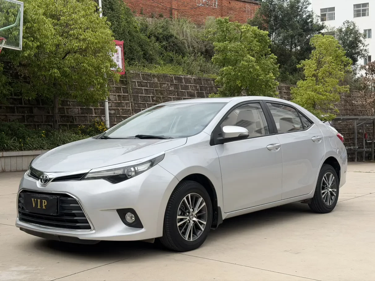 Toyota Levin (Lei Ling)  из Китая