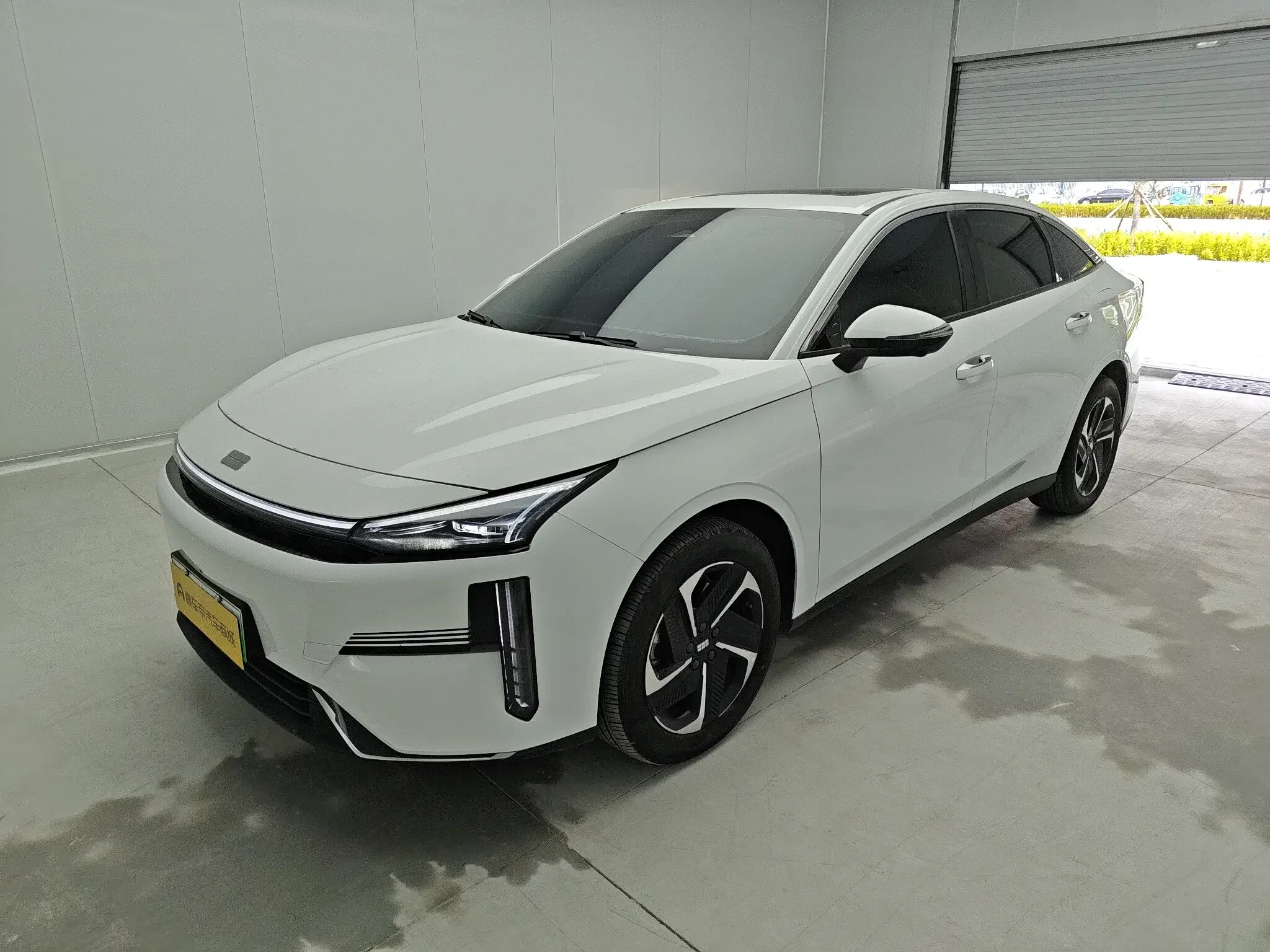 Geely Galaxy L6