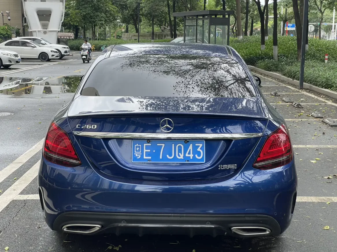 Mercedes-Benz C Class