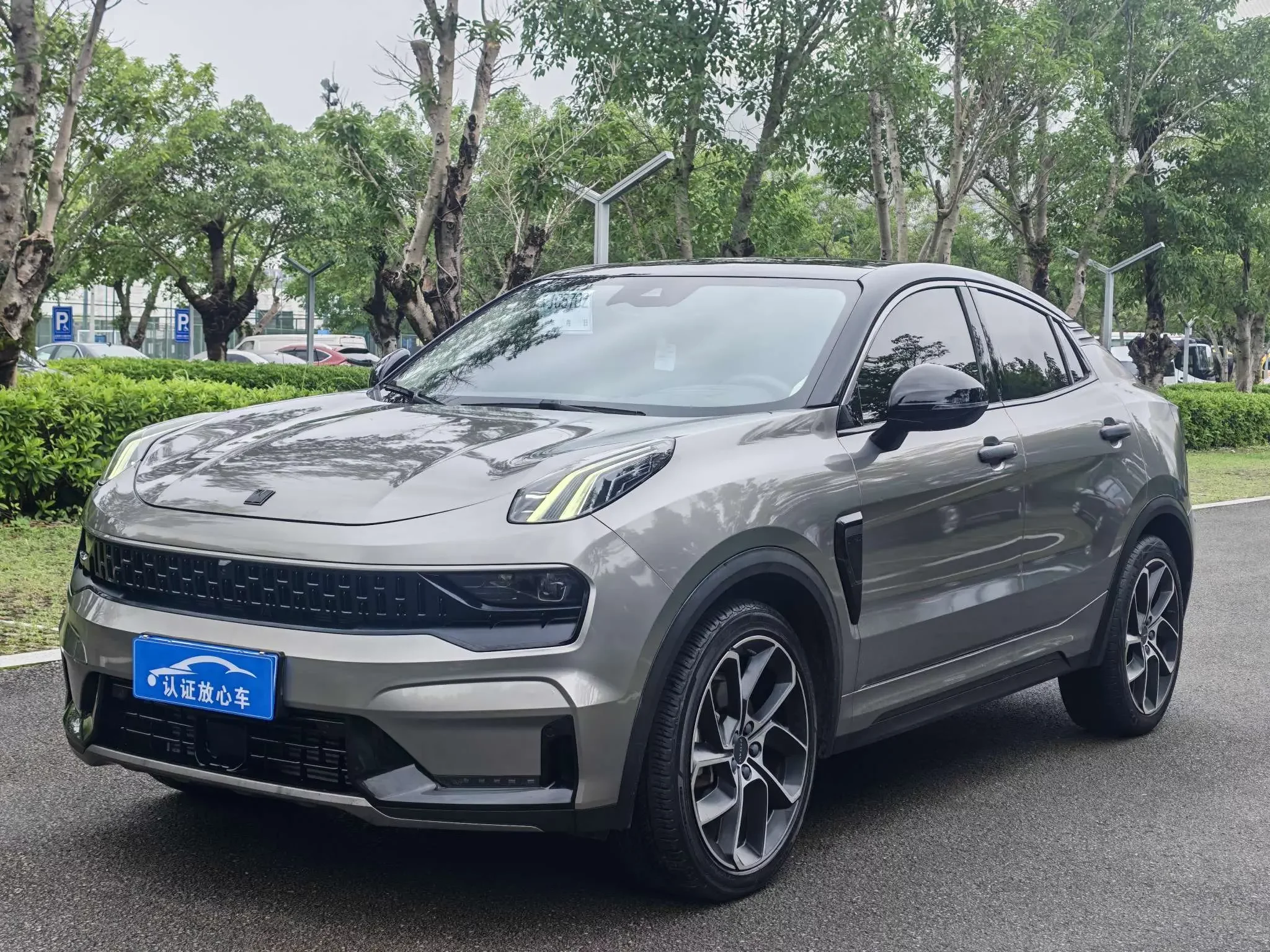 Lynk & Co 05