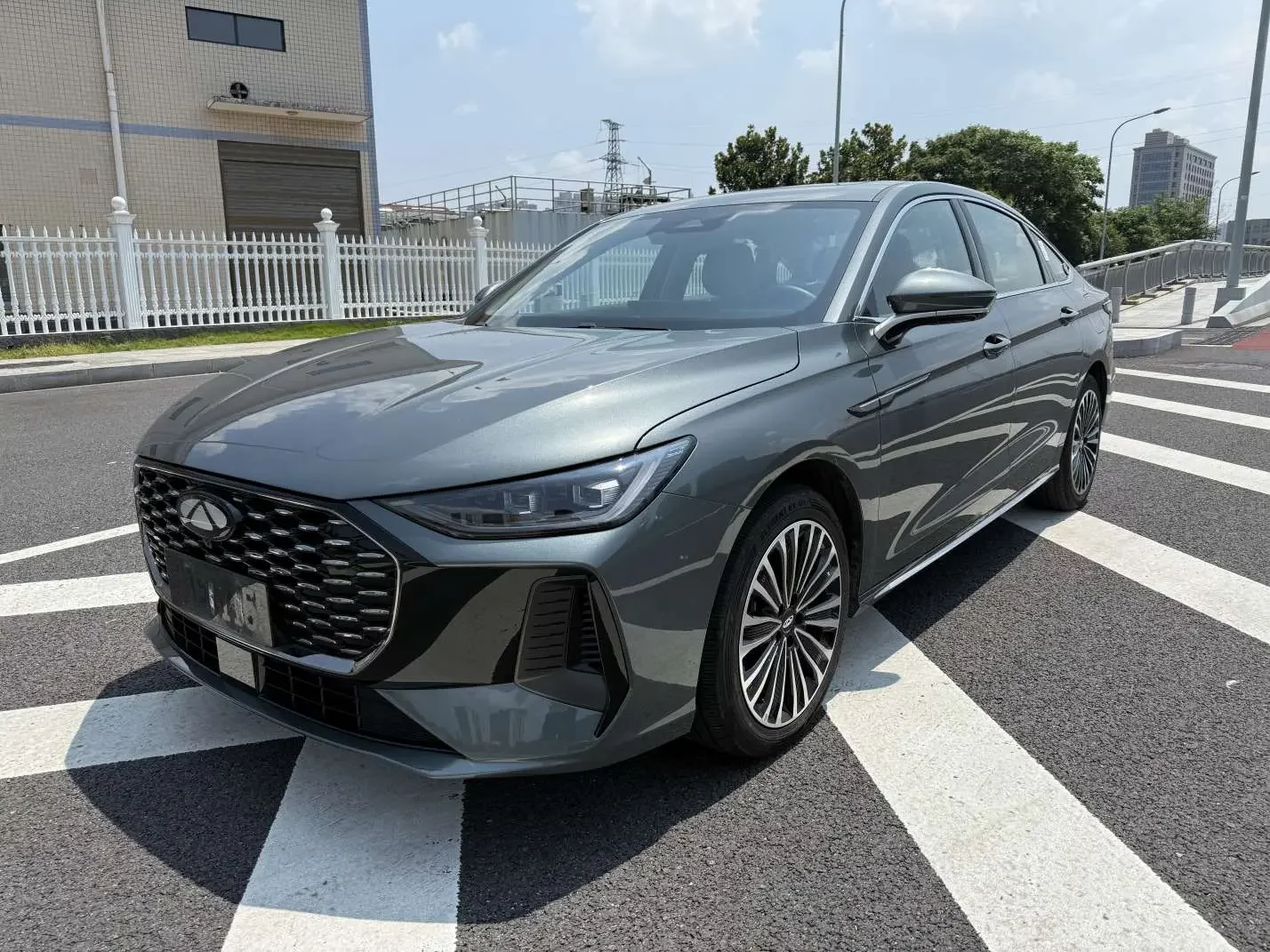 Chery Fengyun A8L