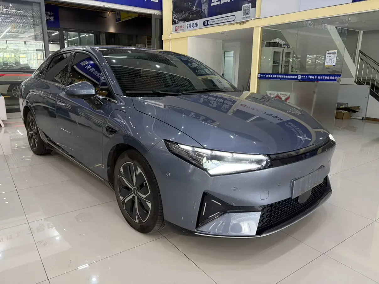 Xpeng P5
