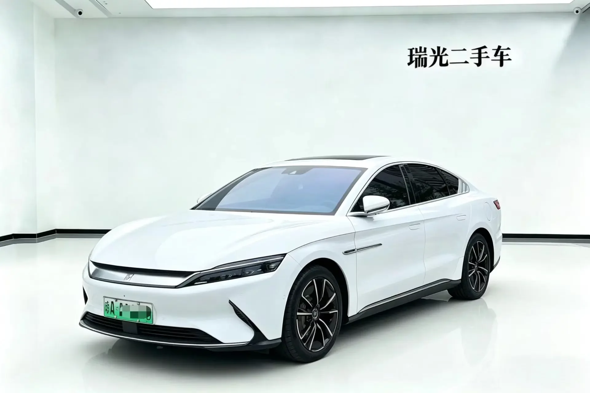 BYD Han EV