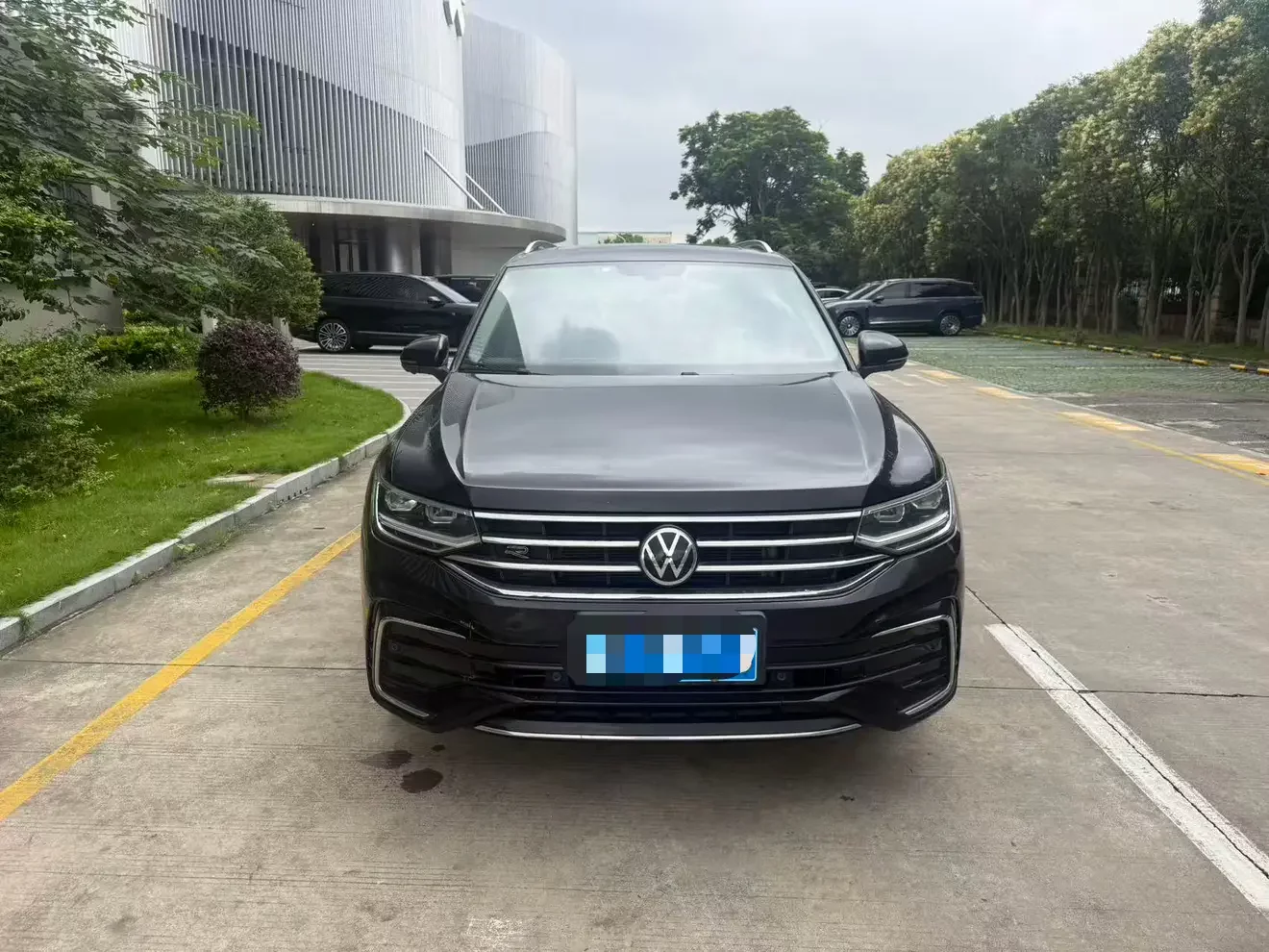 Volkswagen Tiguan L