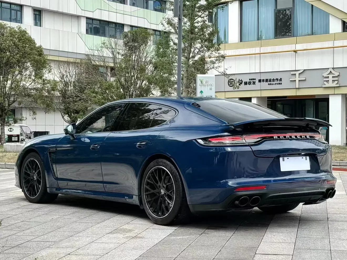 Porsche Panamera
