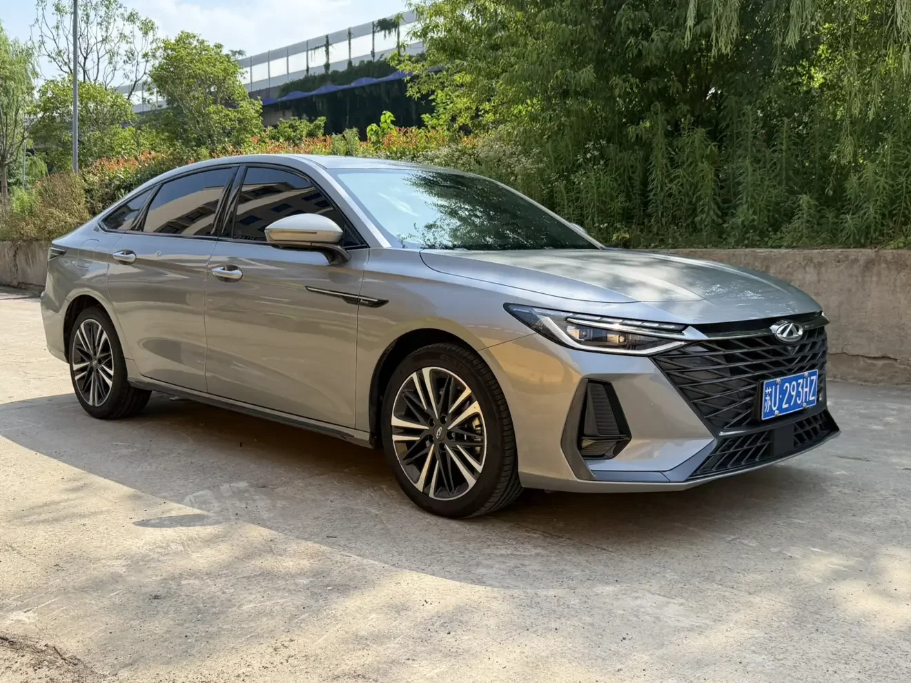 Chery Arrizo 8