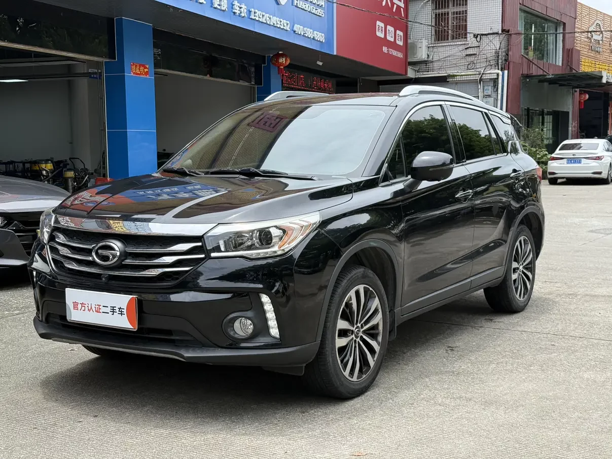 GAC Trumpchi GS4  из Китая