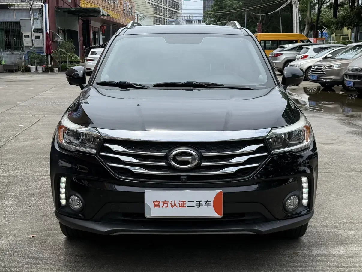 GAC Trumpchi GS4  из Китая