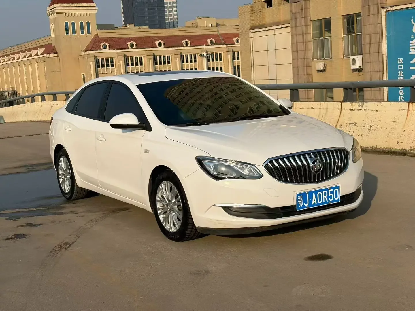 Buick Yinglang