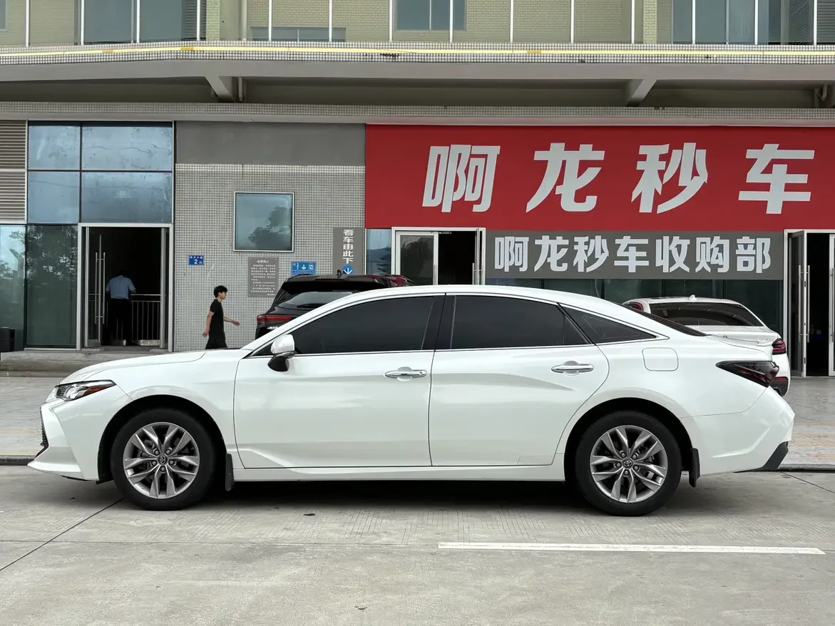 Toyota Avalon