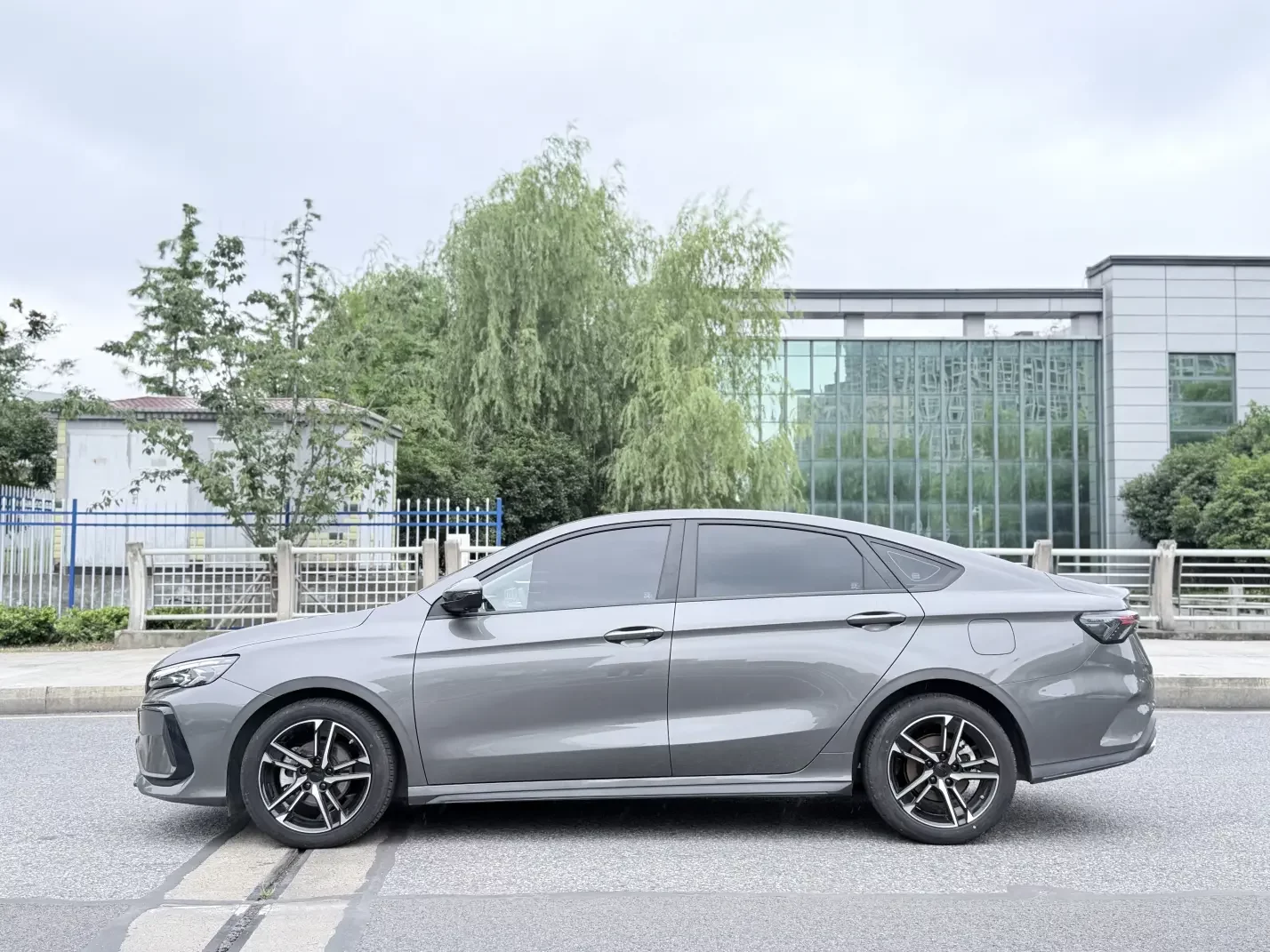 Geely Binrui