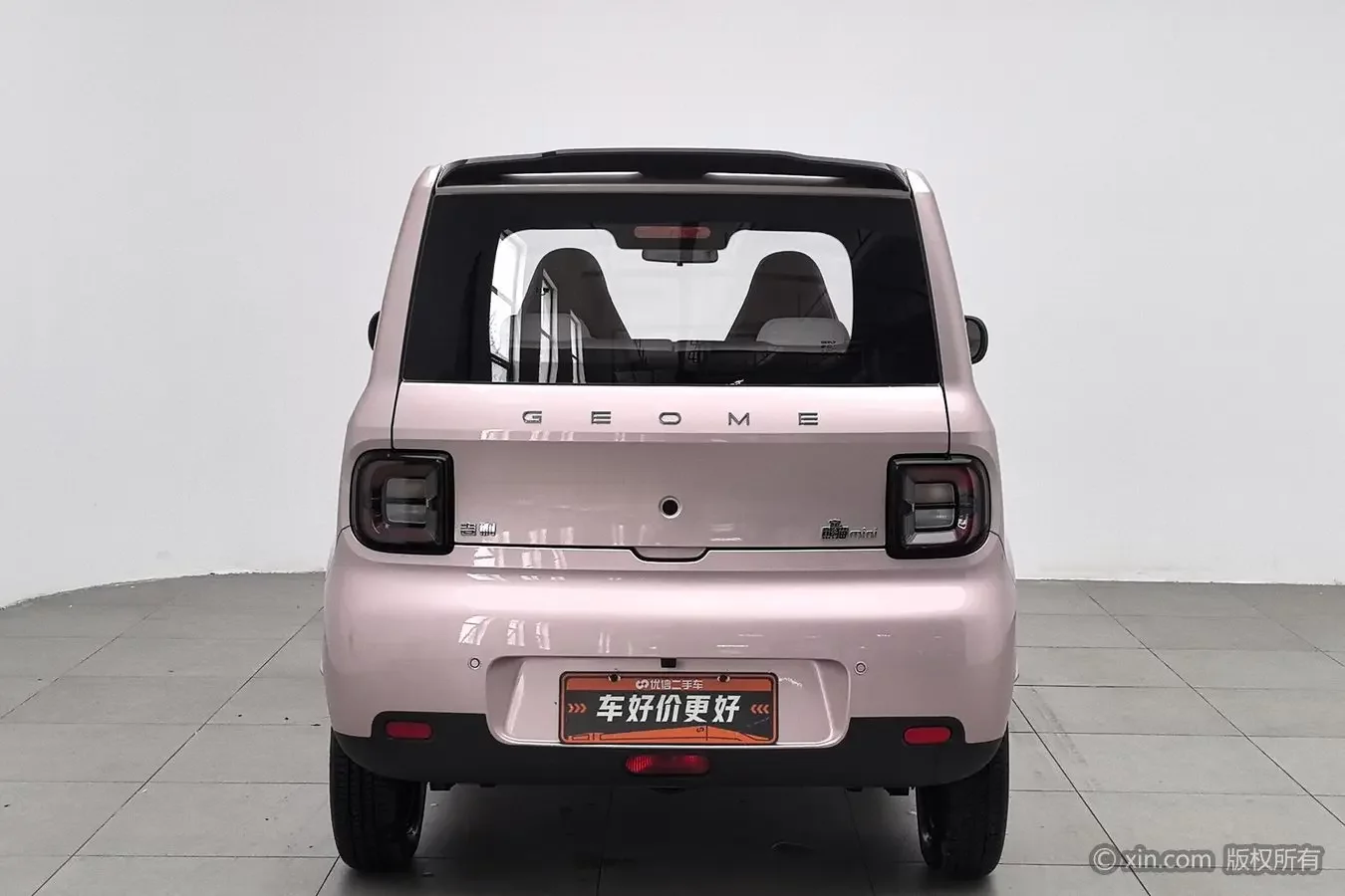 Geely panda