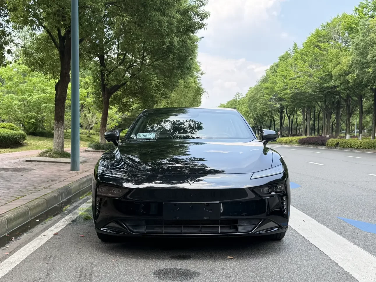 Dongfeng Yipai 007  из Китая