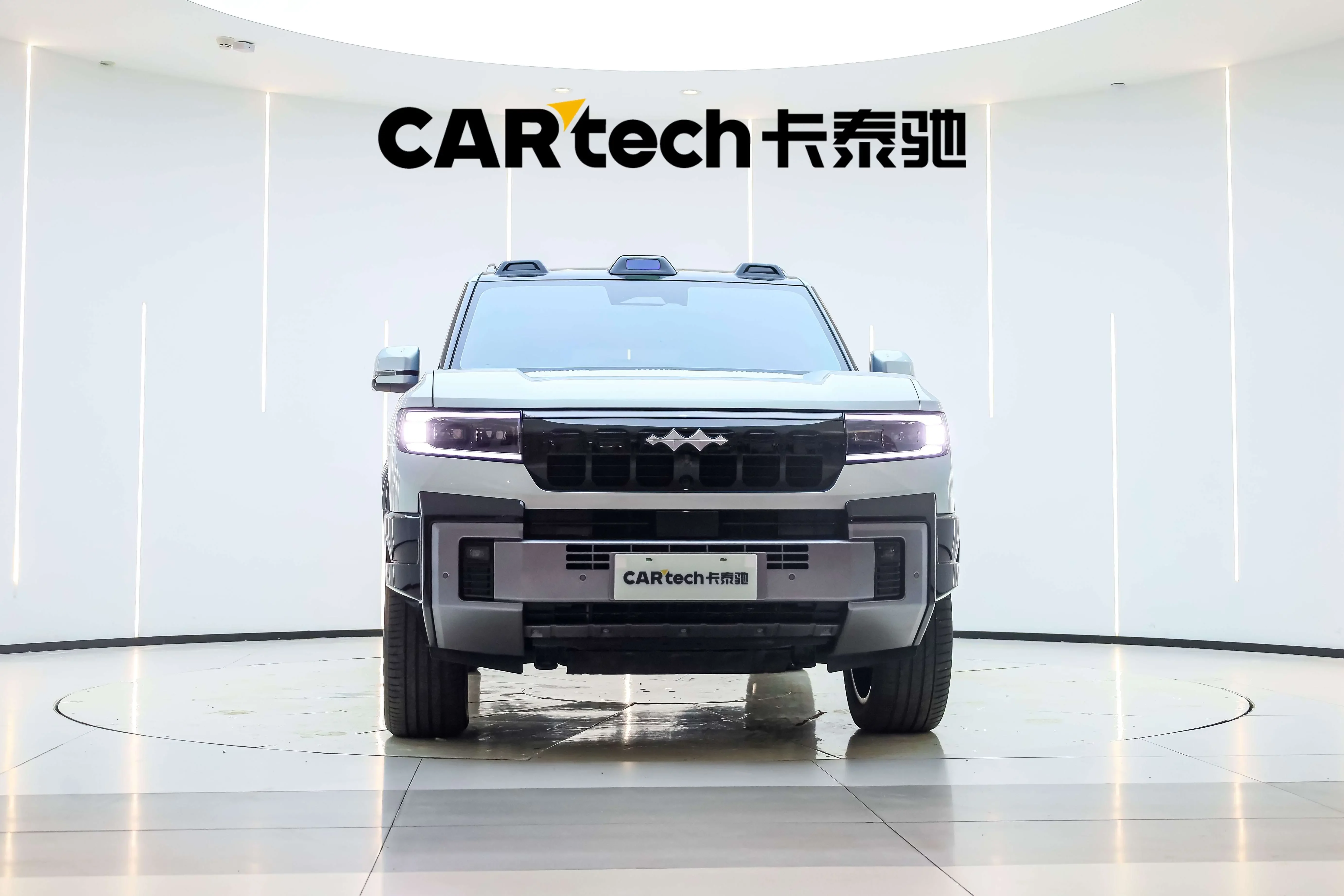 BYD Leopard Leopard 8