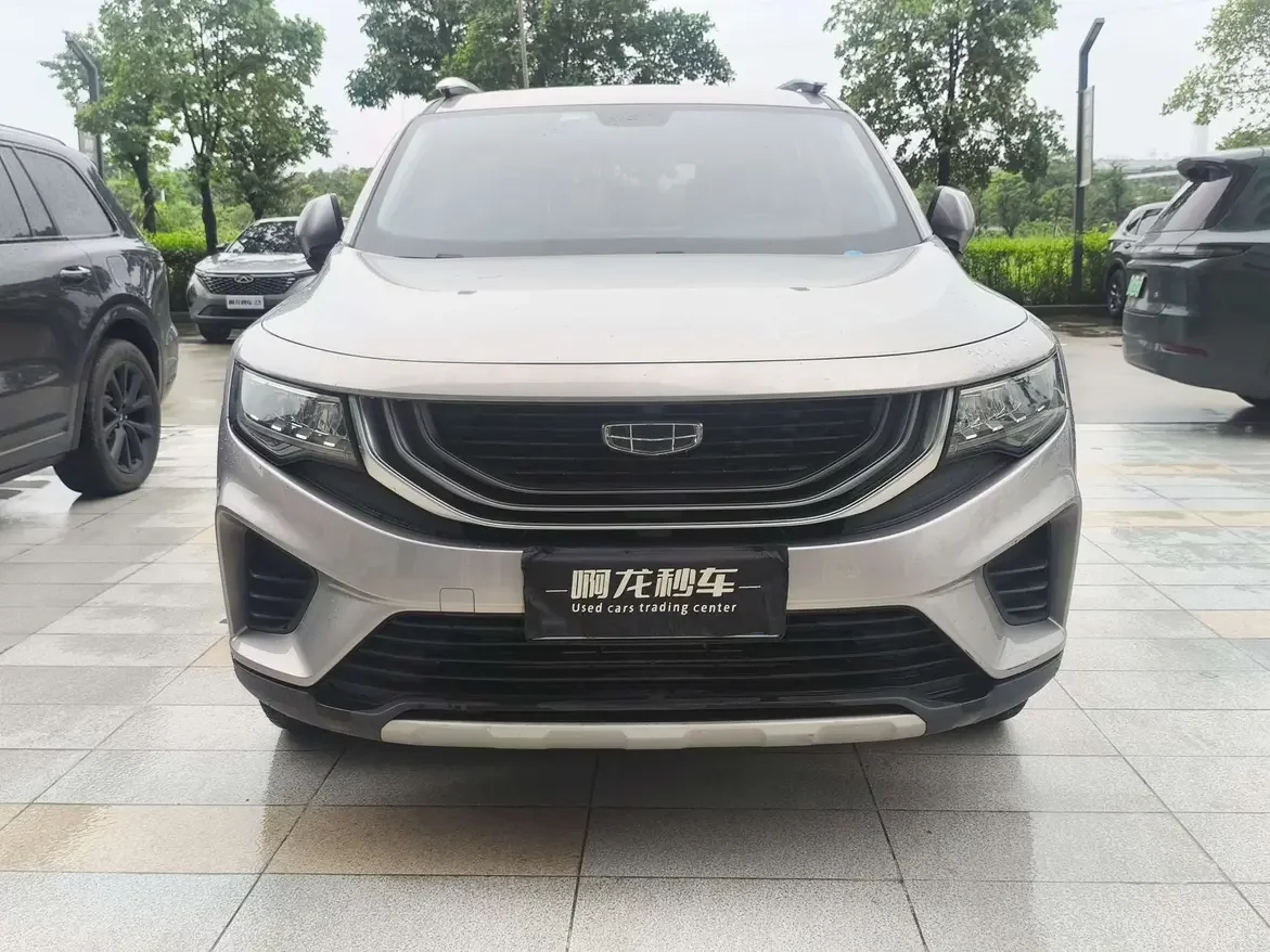 Geely Okavango