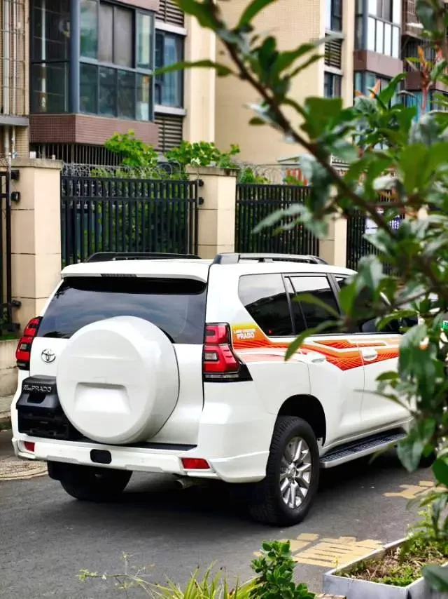 Toyota prado