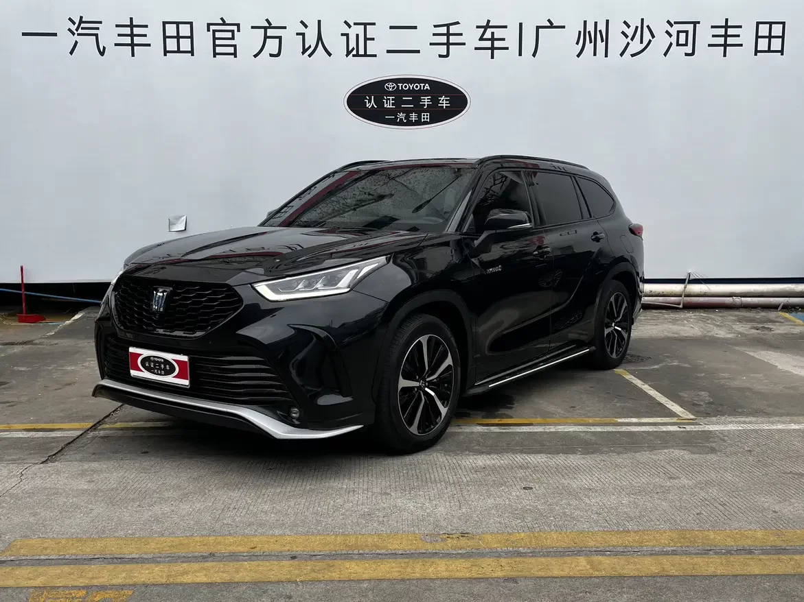 Toyota Crown Kluger
