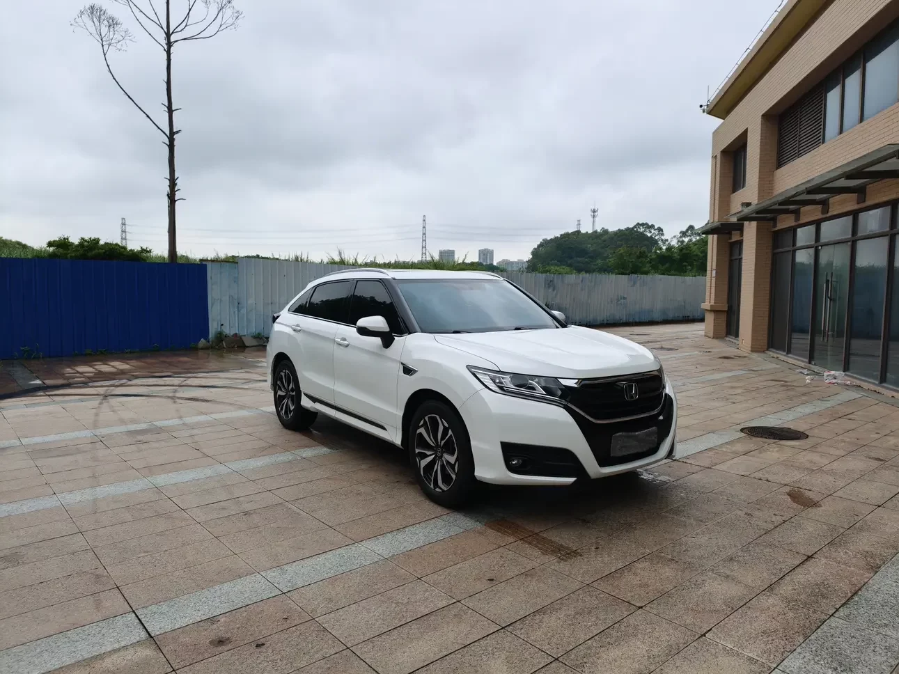 Honda UR-V