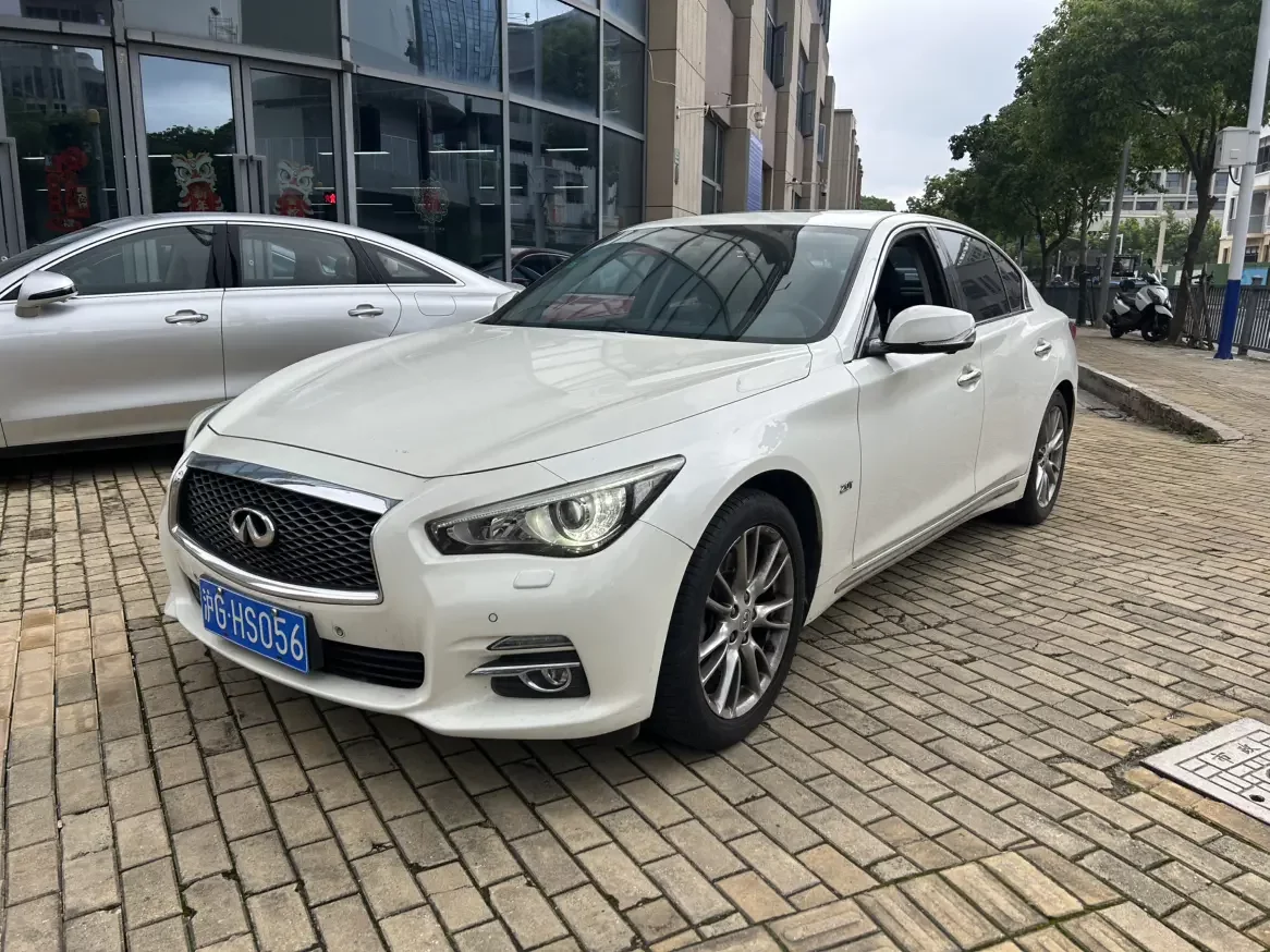 Infiniti Q50L  из Китая
