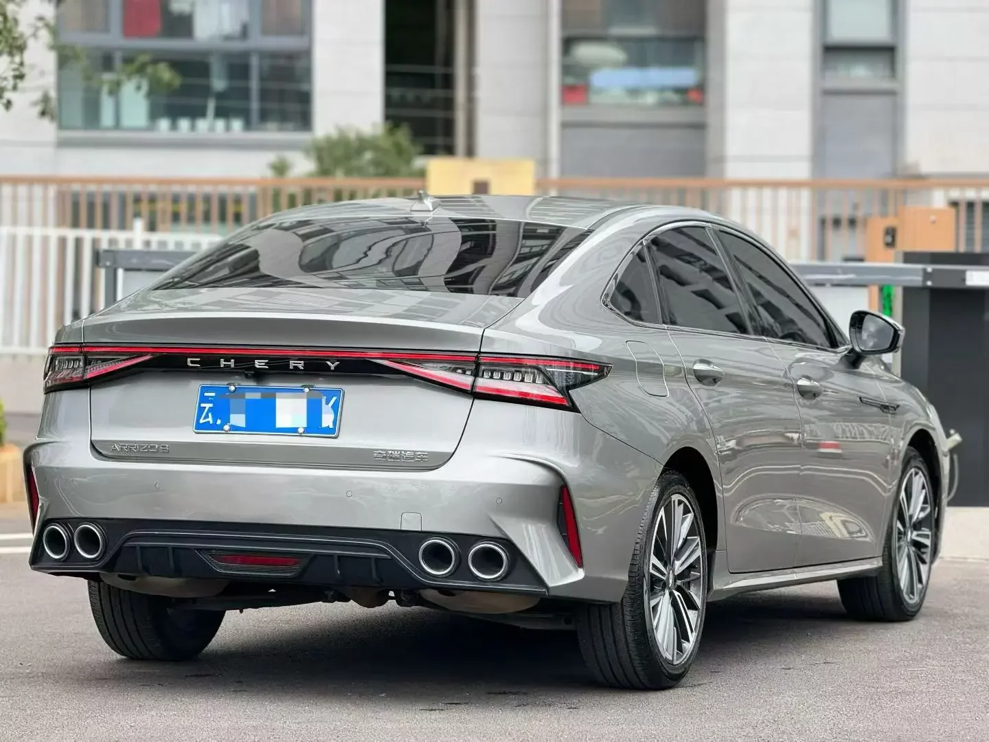 Chery Arrizo 8