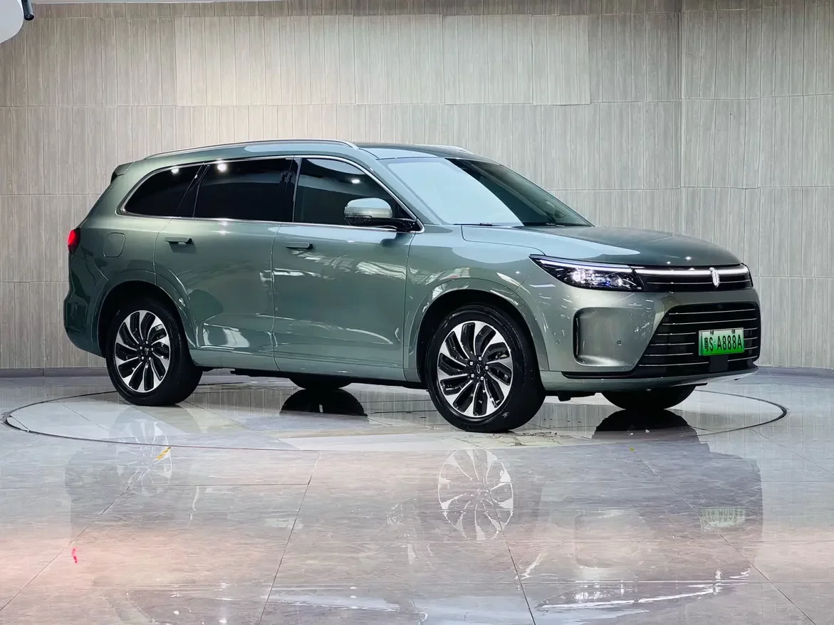 AITO M7