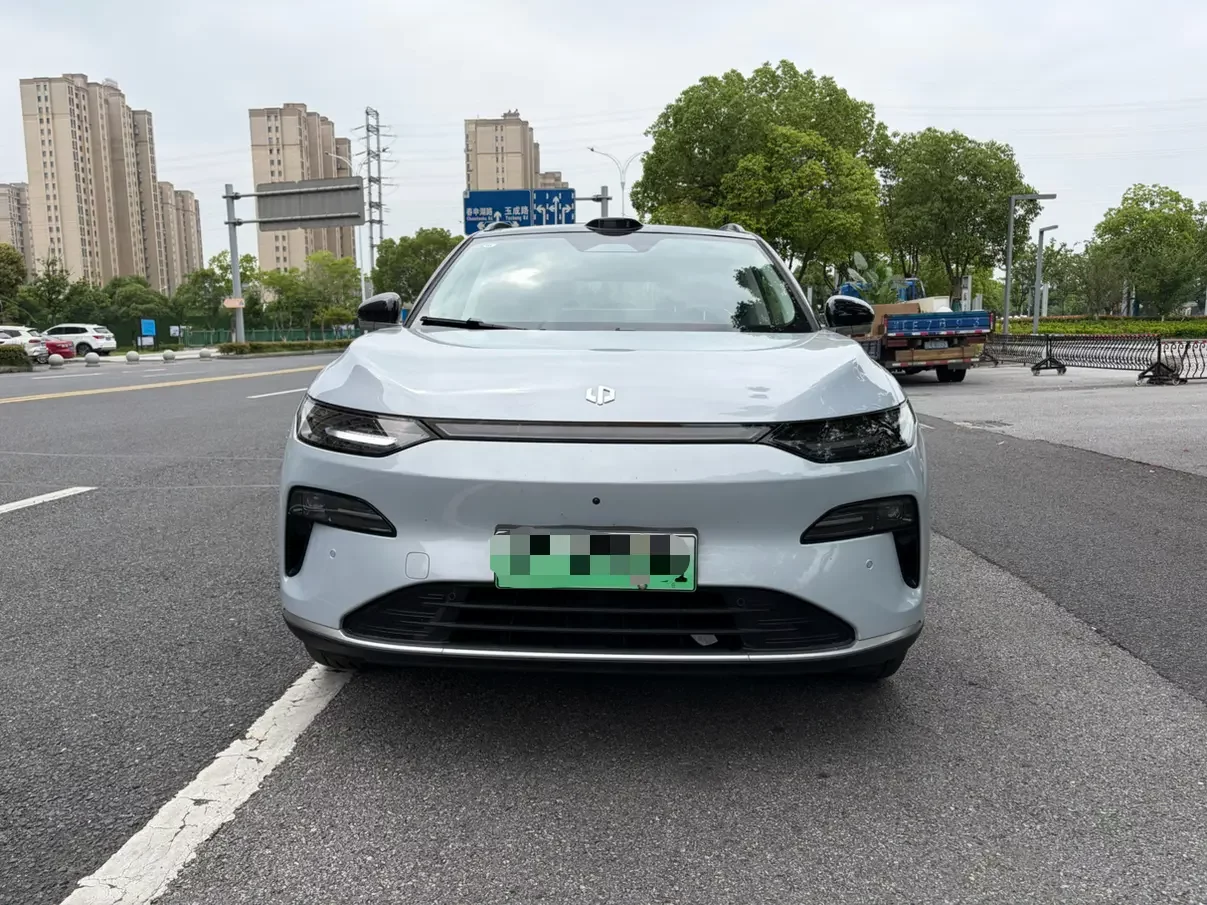 Leapmotor Zero running C11