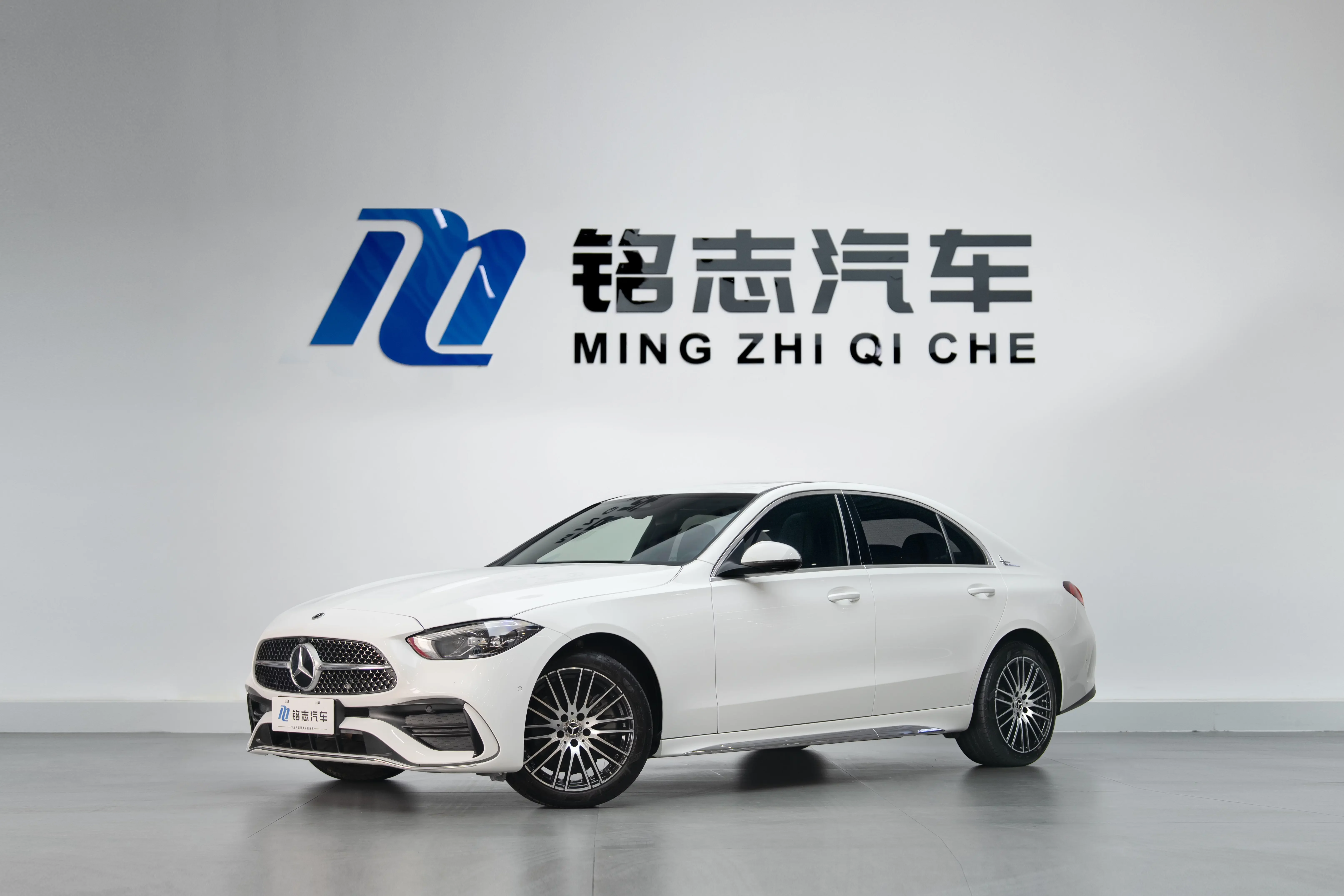 Mercedes-Benz E-Class  из Китая