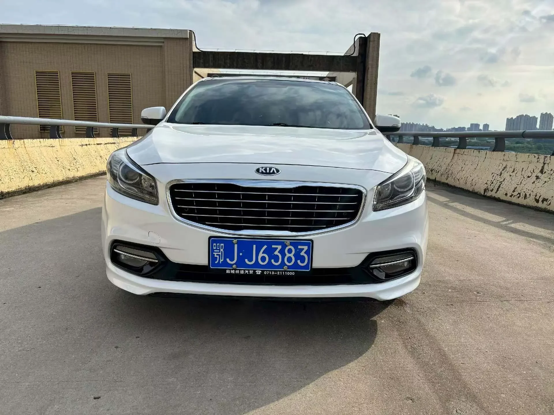 Kia K4