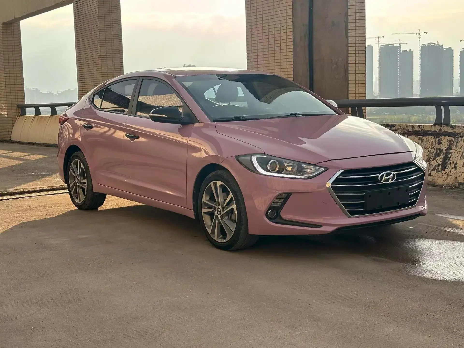 Hyundai lead