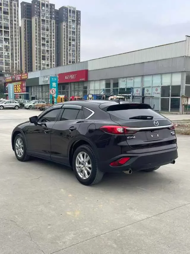Mazda CX-4