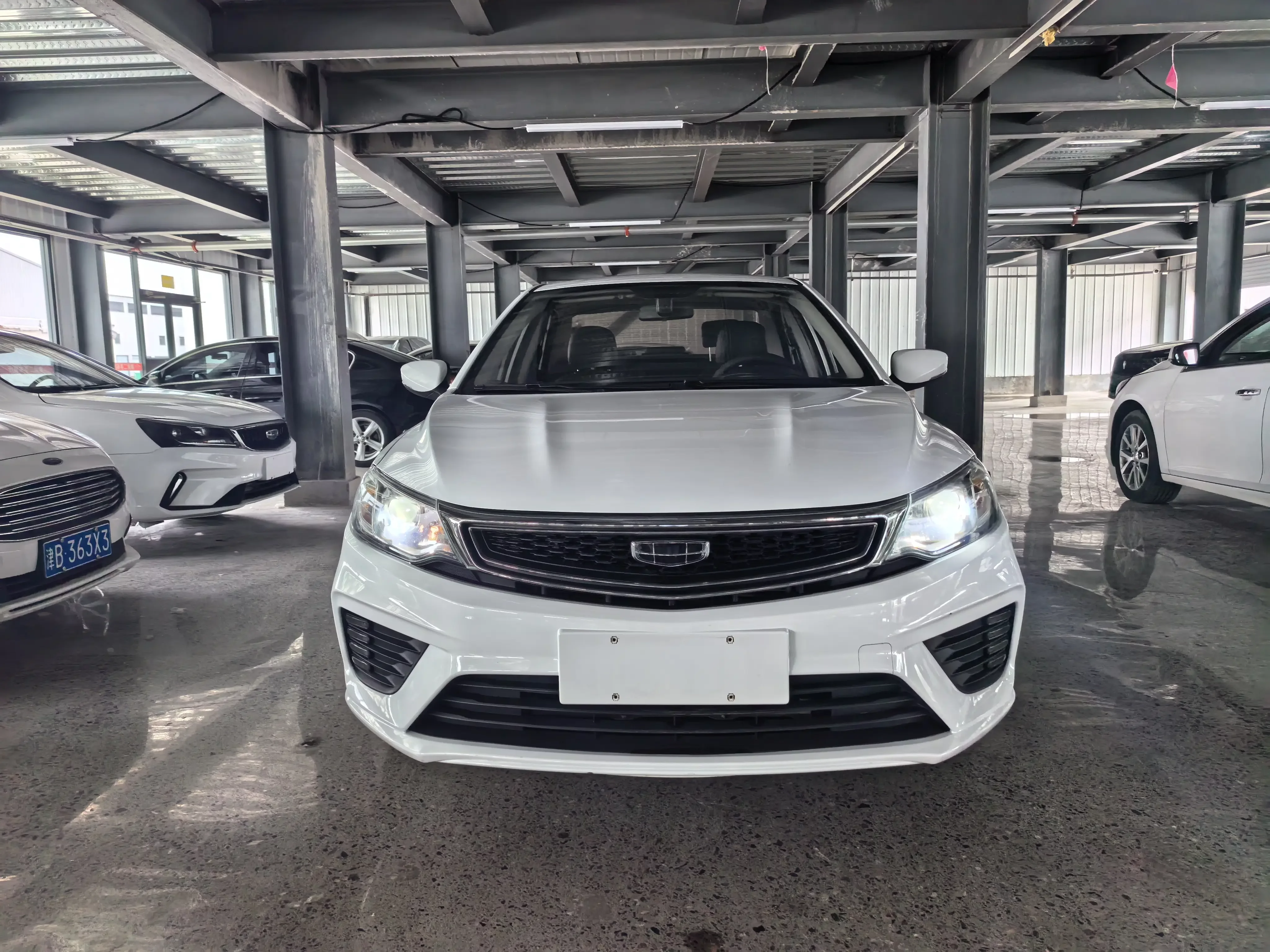 Geely Vision