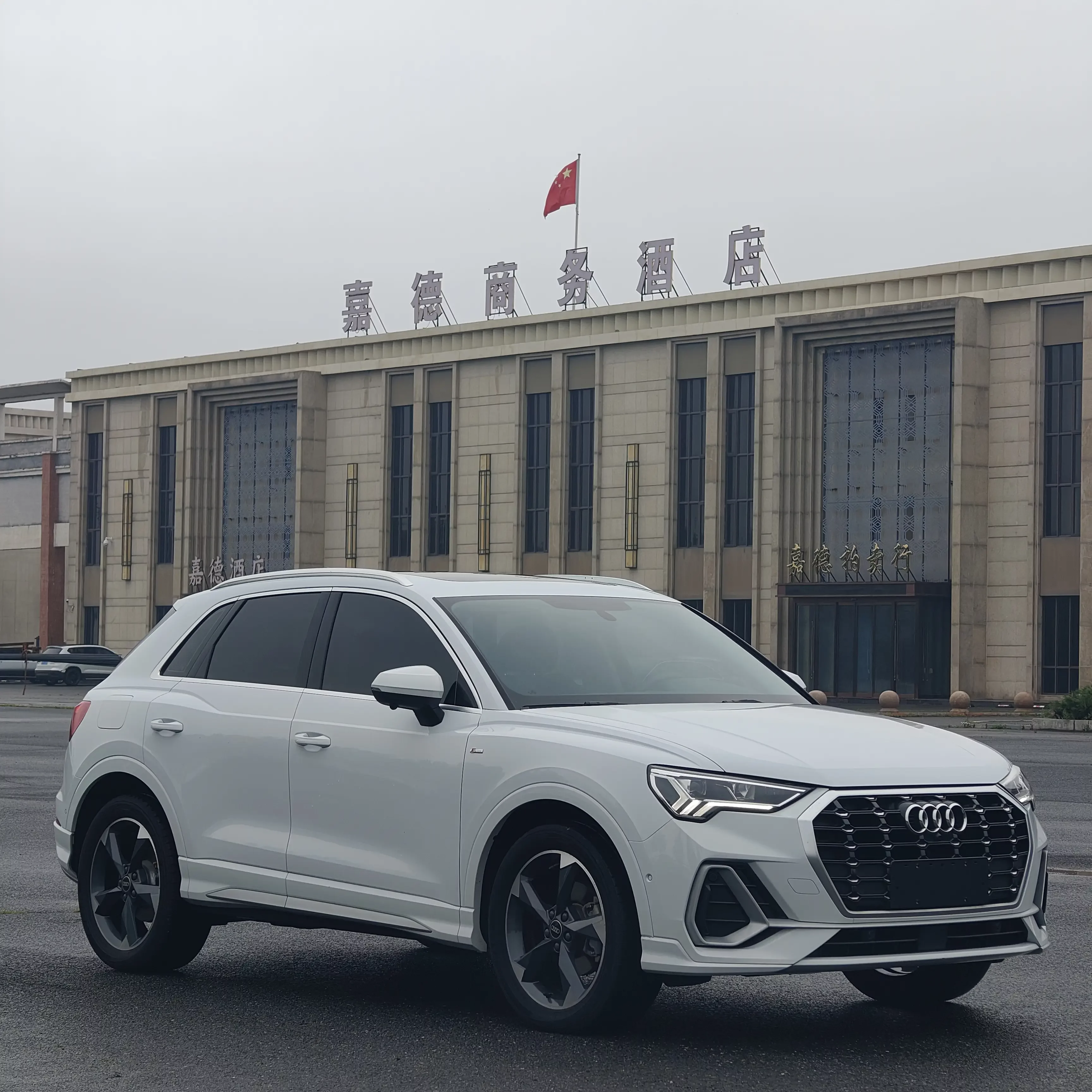 Audi Q3