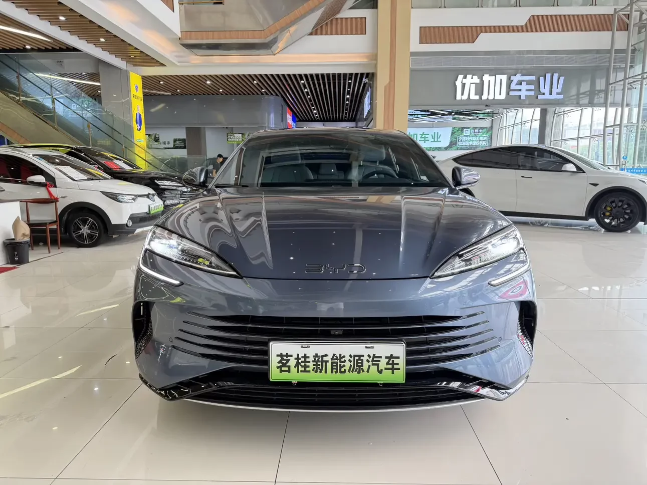 BYD Seal DM