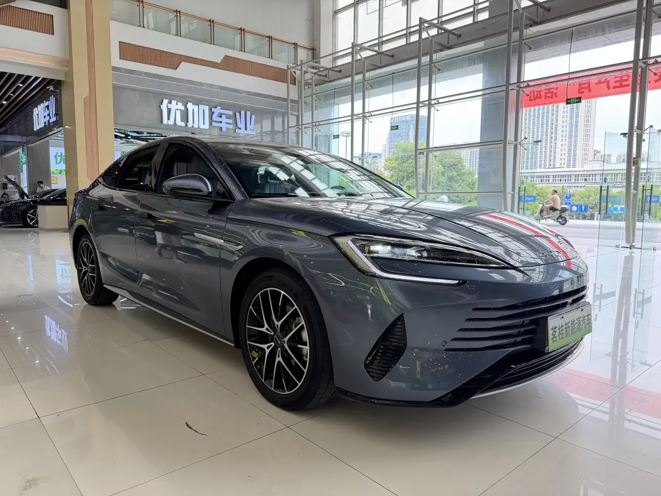 BYD Seal DM