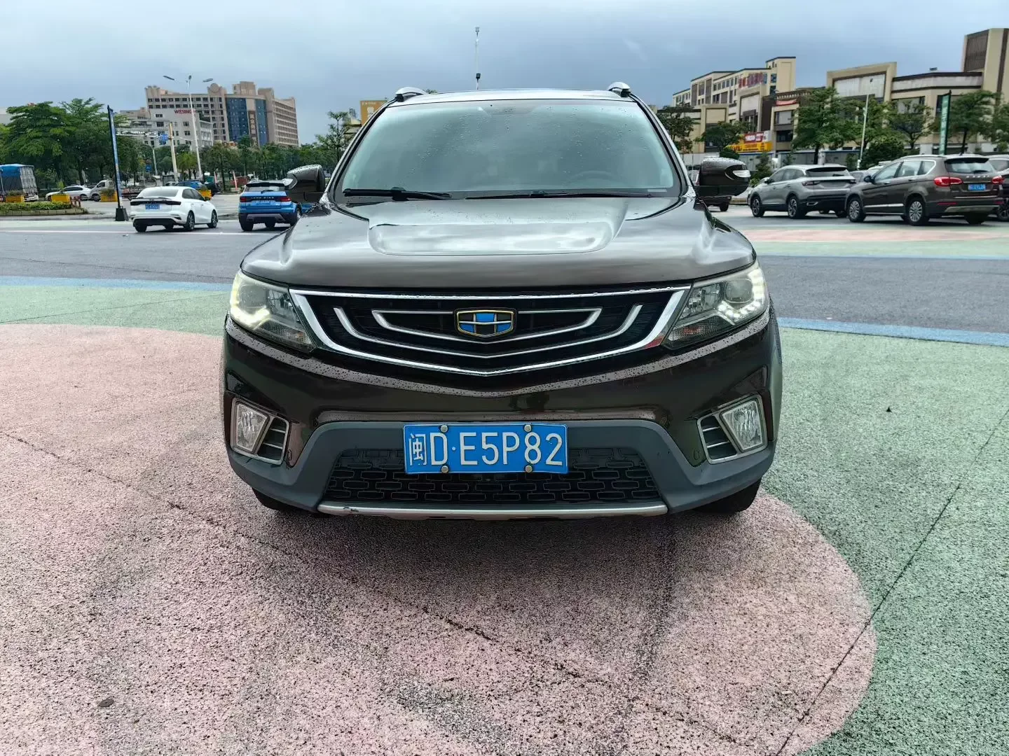 Geely Vision X6