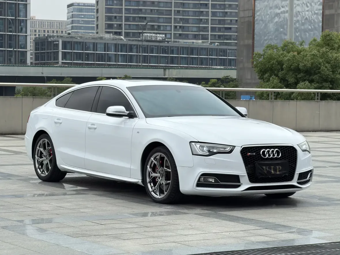 Audi S5