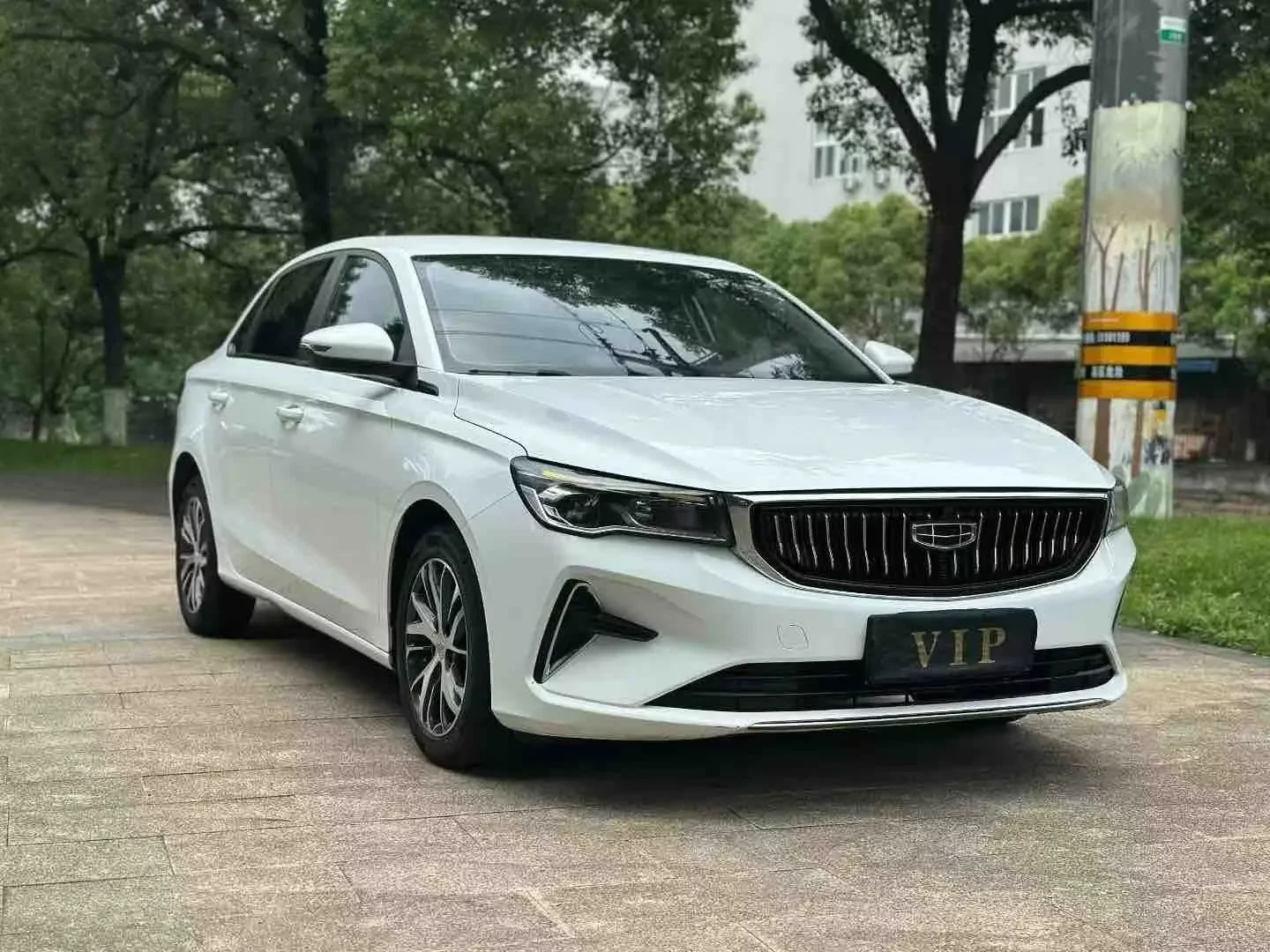 Geely emgrand