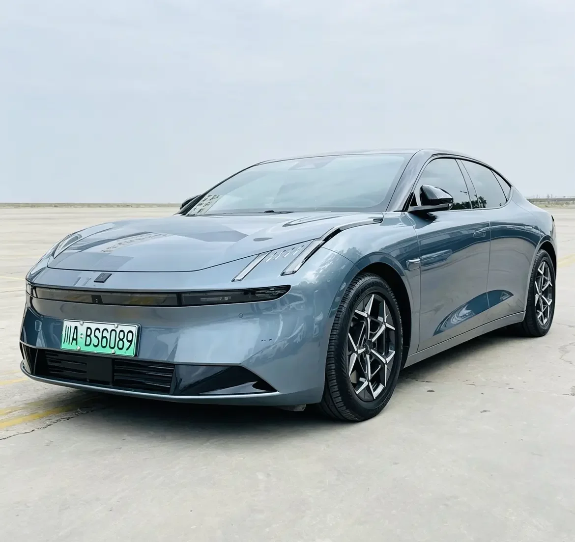 Lynk & Co Z10