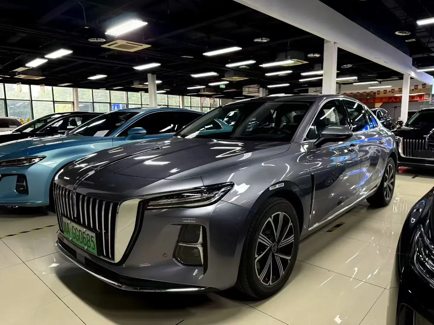 Hongqi H5 PHEV  из Китая