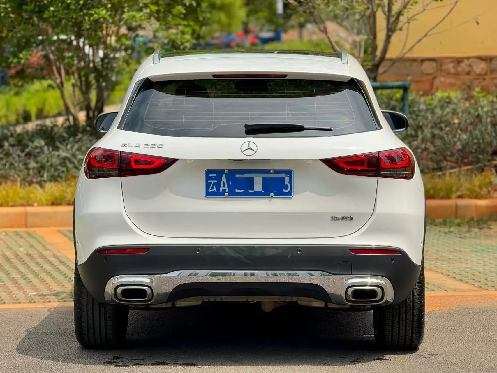 Mercedes-Benz GLA