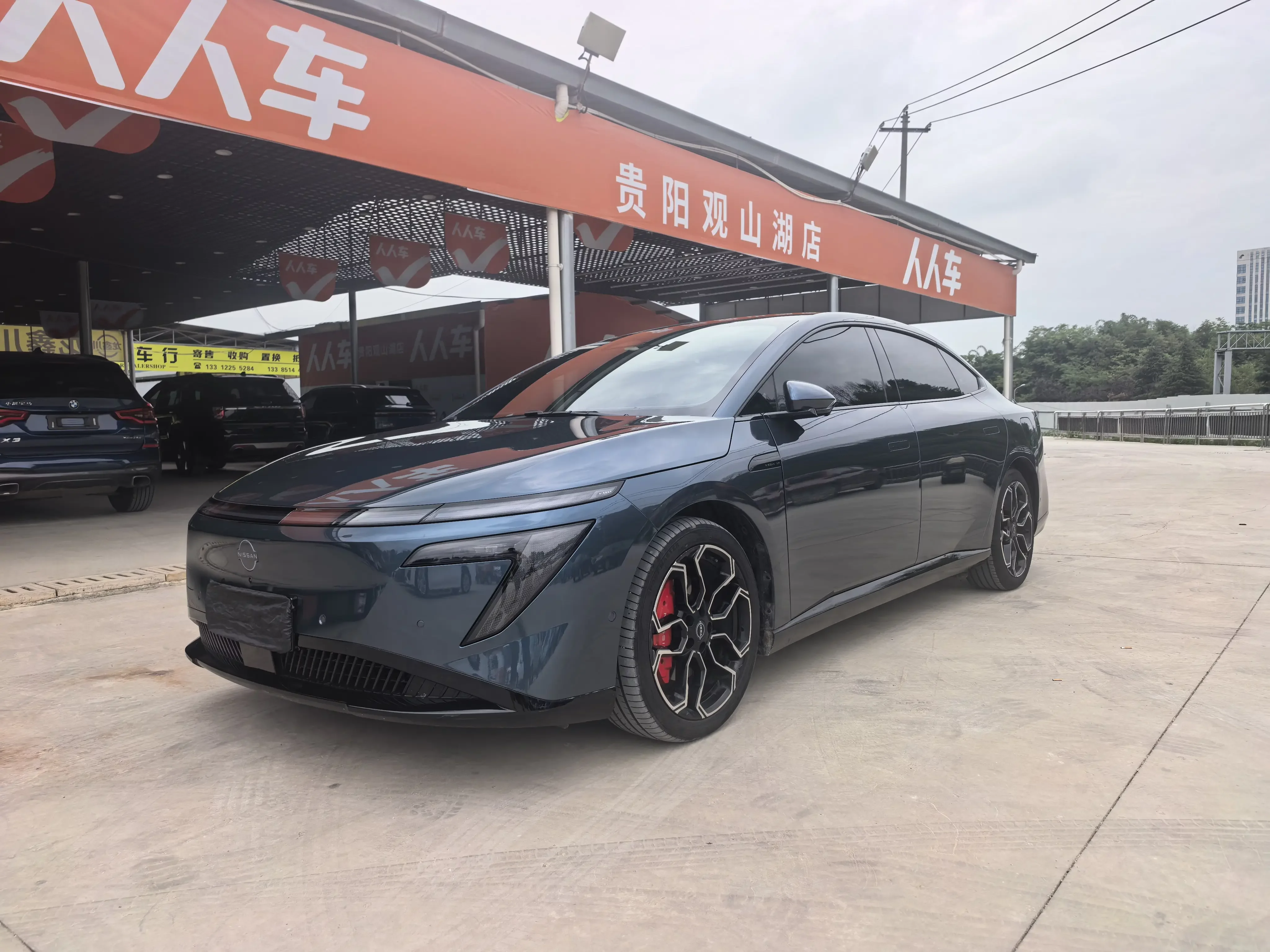 Nissan N7  из Китая