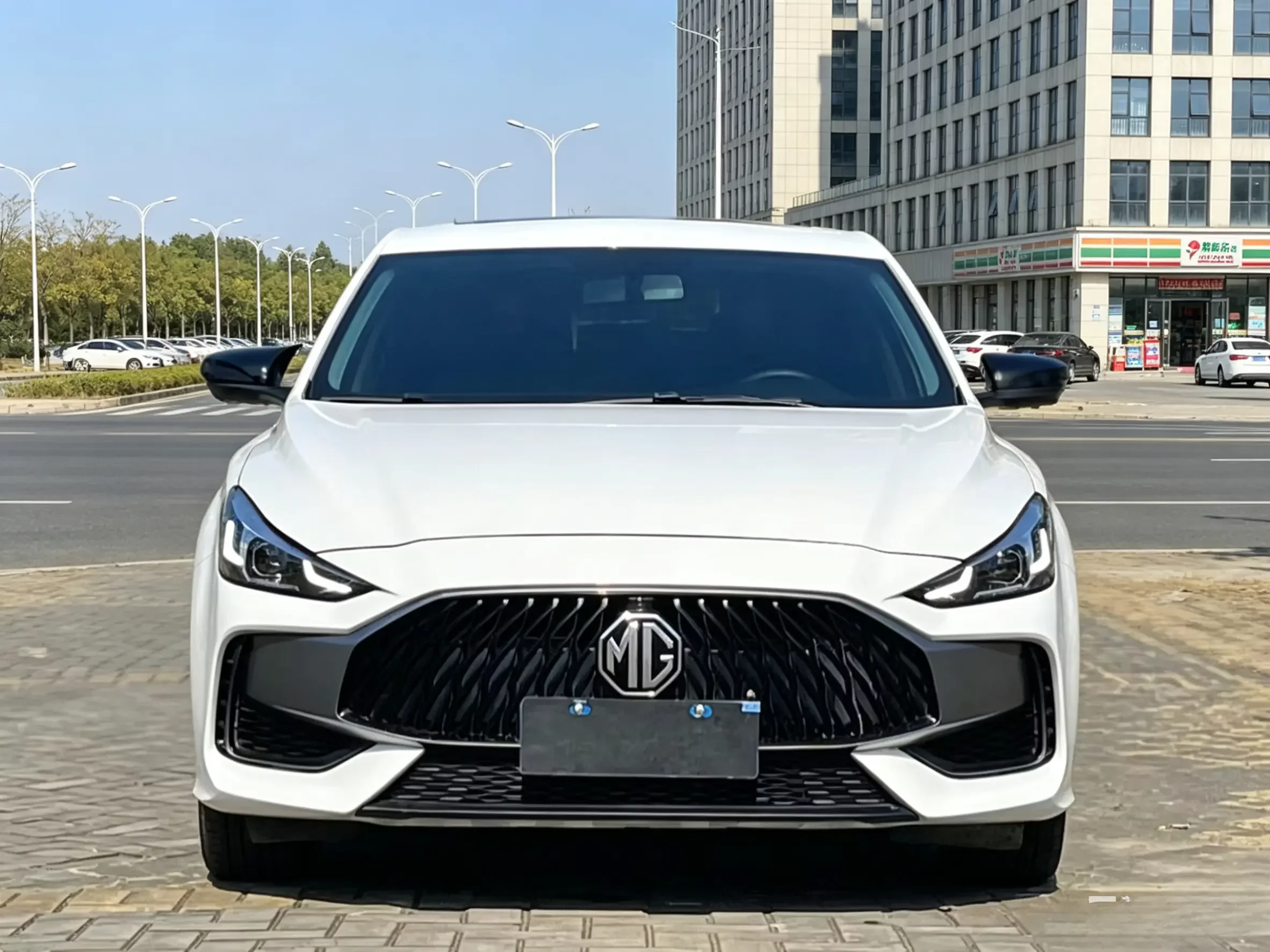 MG 5